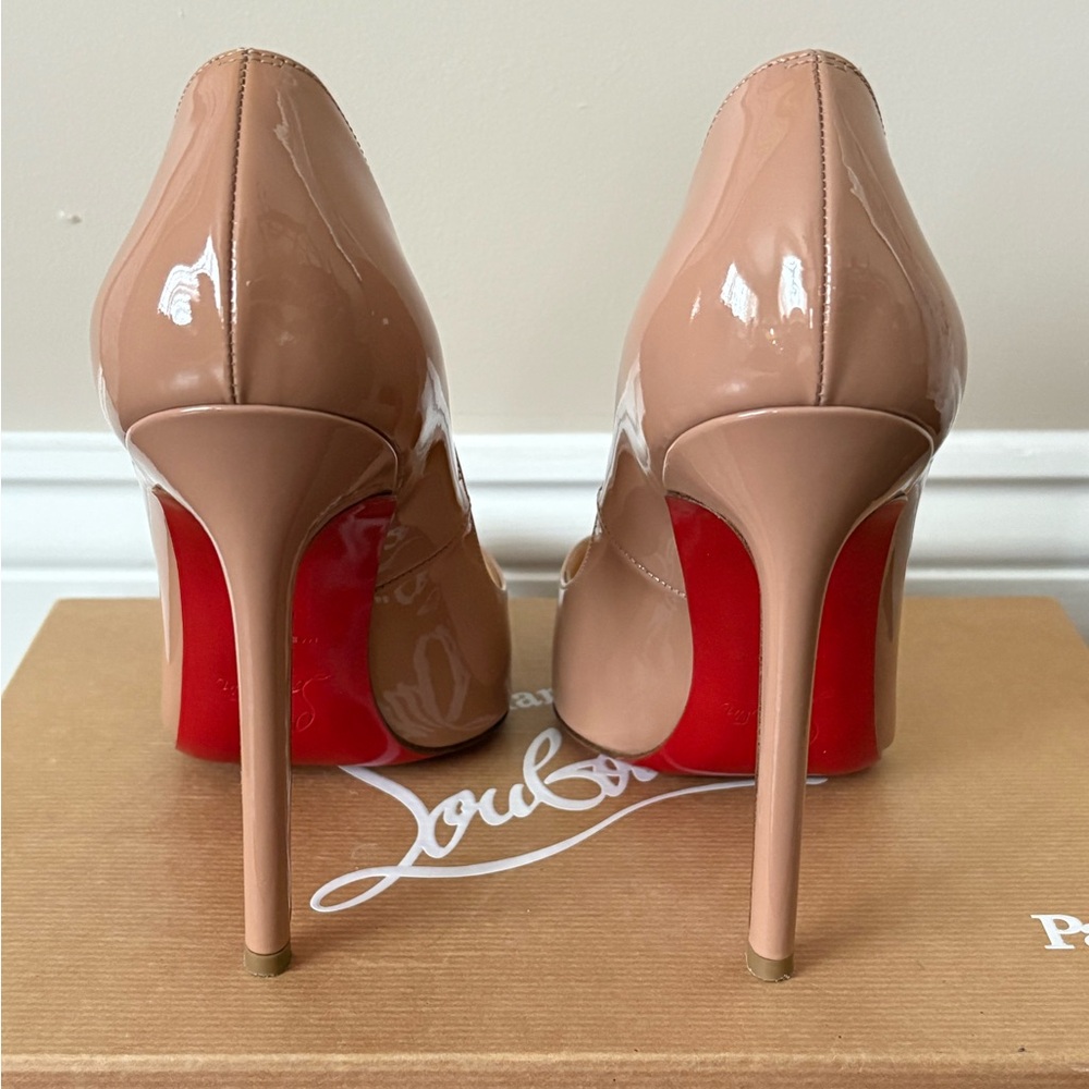 Authentic Christian Louboutin Nude Pumps - Picture 5 of 8